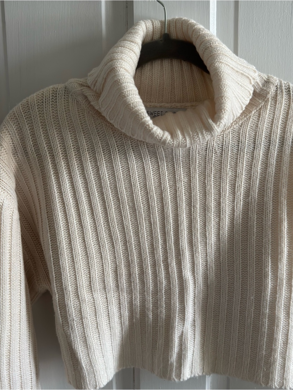 Sweet Rain Cropped Cream Ribbed Turtleneck Sweater - Picture 4 of 5